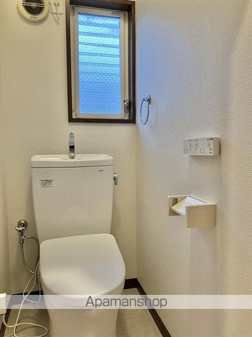 小田急電鉄小田原線 祖師ヶ谷大蔵駅 徒歩8分 2階建 築32年の内装写真