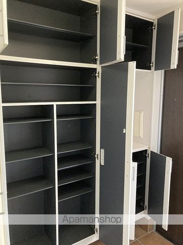 内野戸中才貸家の内装写真