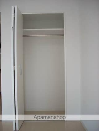 メインステージ千代田岩本町コモデ[1K/27.99m2]の収納3