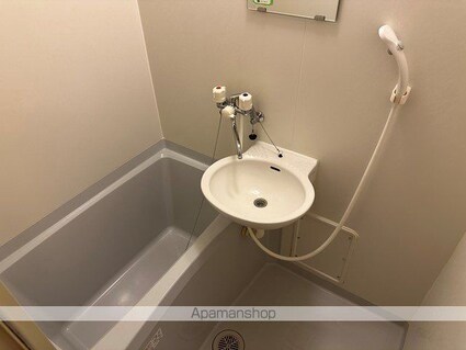 レオパレスアベニュー新涯[1K/23.18m2]のバス