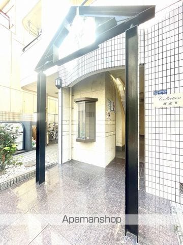 コレクション城北IIの玄関写真