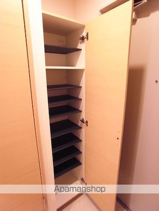 リブリ・ＧＬＡＮＺ[1K/26.04m2]の収納1