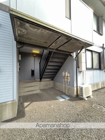 メゾンドール 弐番館の玄関写真