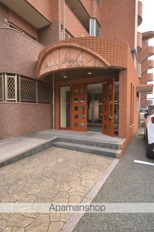 サピエンツァ太宰府の玄関写真