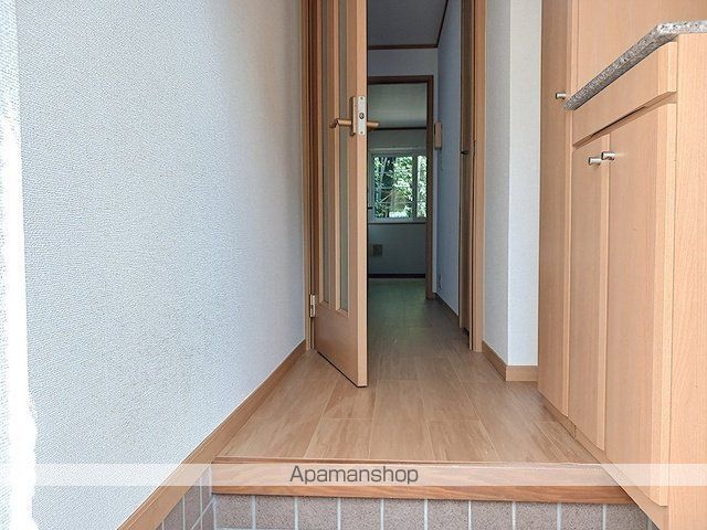 イーズフォレストIIの内装写真