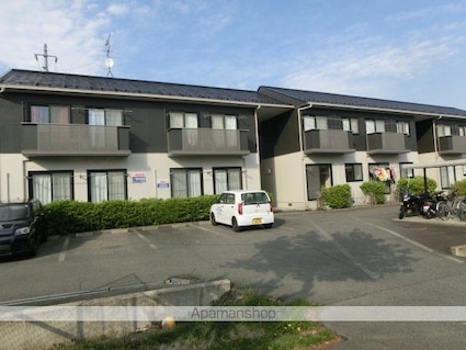 イーストコート[2K/36m2]の外観1