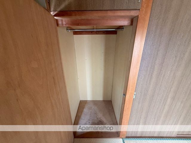 メゾンサンライトIIIの内装写真