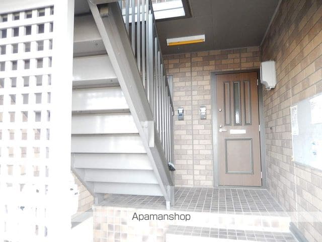 プルミエ慶の玄関写真