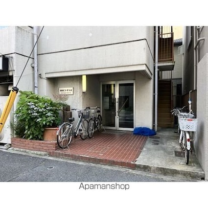 田中コーポラス[2LDK/45m2]のエントランス