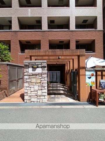 堂島プライマリーワンの玄関写真