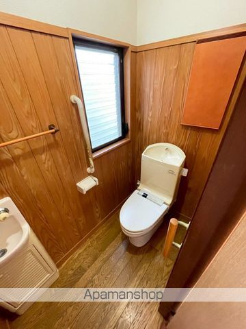 黒部市新町110戸建の内装写真
