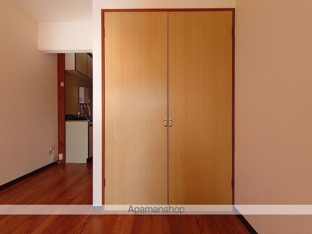 グリーンパストラル原の内装写真