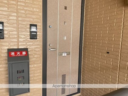 コンフォートヴィレッジ　Ｂ[2LDK/55.4m2]のエントランス