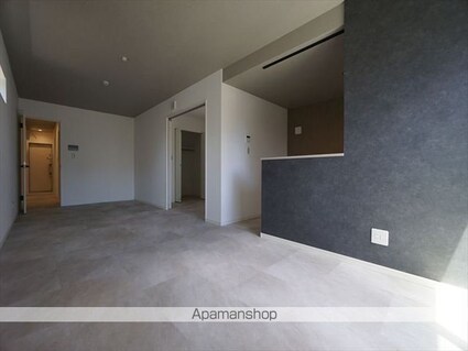 Ｃｅｌｅｎｅｓｔ高岳[2LDK/62.5m2]の内装2