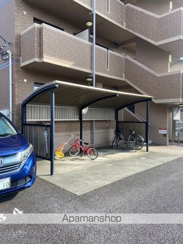 オーポン ヒルズの外観写真