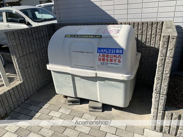 レオパレスLes Amiesの内装写真