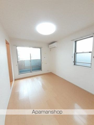 サニー・ハイフラットの内装写真