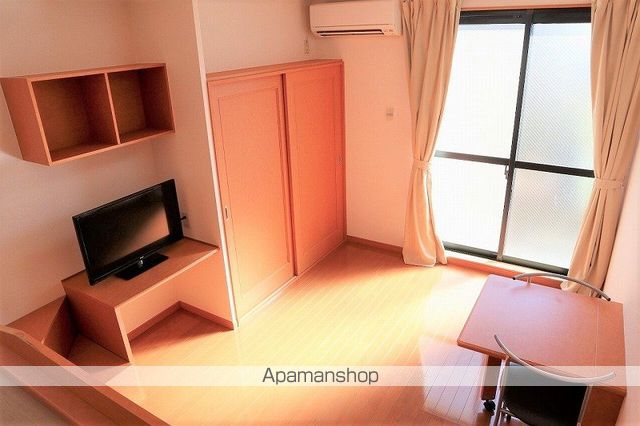 レオパレスエステジャナの内装写真