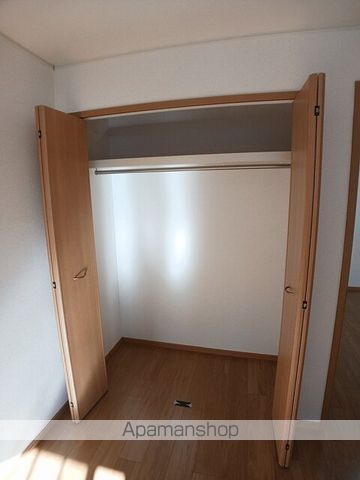 メゾン・アンソレイエ IIIの内装写真