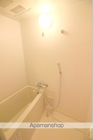 IDEOSの内装写真