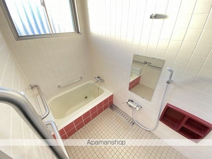 メゾン大岡[4LDK/124.36m2]のバス