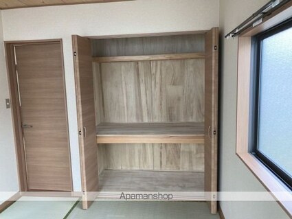 一戸建[2LDK/49.58m2]の収納