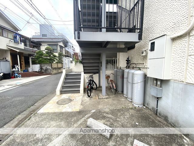 メイウール新川崎の玄関写真