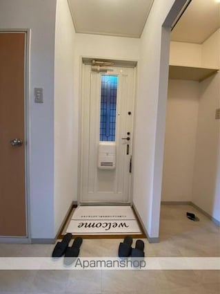 ウエストハイツ屋島[1LDK/45.95m2]の玄関