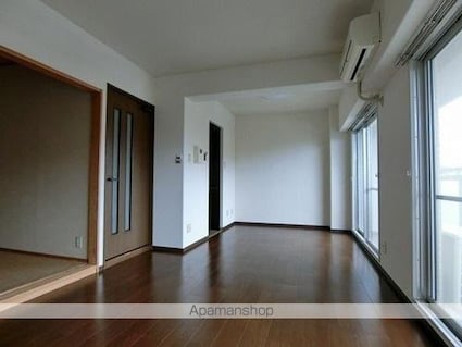 サーパス屋島[3LDK/69.95m2]のリビング・居間