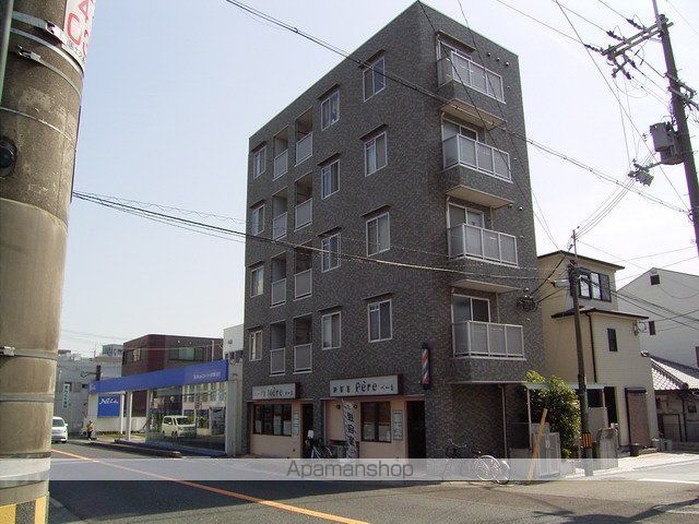コーポ蛍池東の外観写真