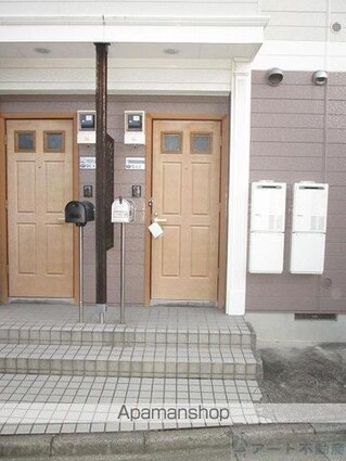 グランディール愛光Ｃ[2DK/46.06m2]のエントランス3