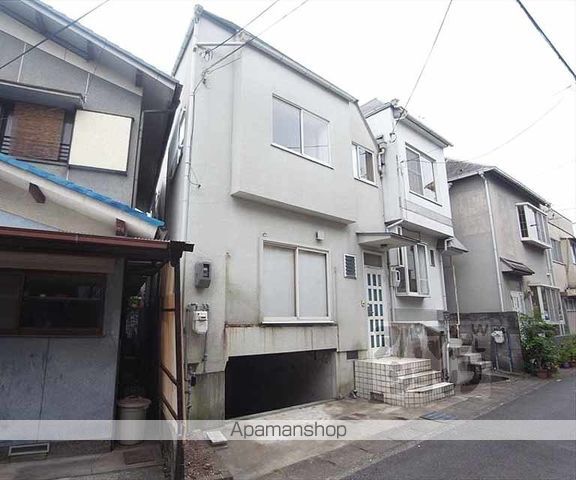 叡山電鉄 修学院駅 徒歩8分 2階建 築40年の玄関写真