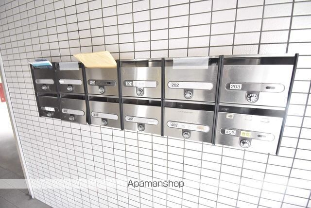 コアシティ翠町[4LDK/80.95m2]の共用部2