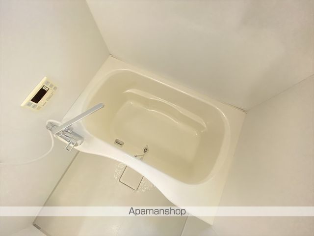パインデューA棟の内装写真