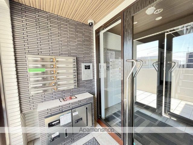 アヴァンティ ヒルズの玄関写真