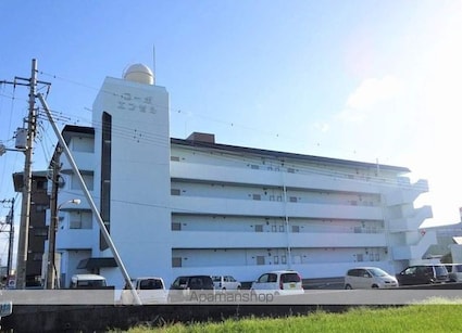 コーポエンゼル[3DK/55m2]の駐車場