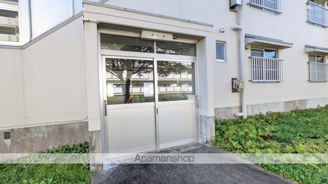 ビレッジハウス藤沢1号棟の玄関写真