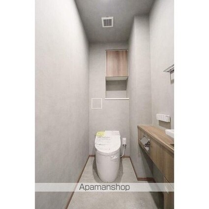 ＥＮｅｔｉａｌ代官山[2LDK/50.19m2]のトイレ