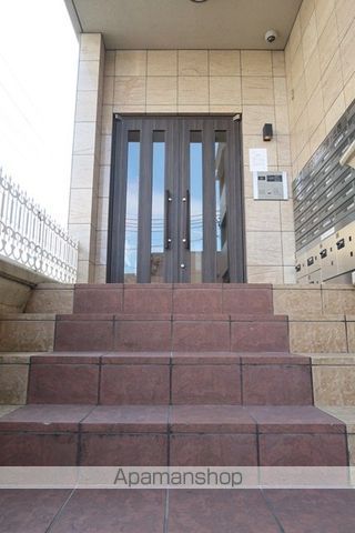 タウンライフ藤ヶ丘西の玄関写真