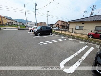 ソルパティオ　Ⅰ[1LDK/45.86m2]の駐車場2