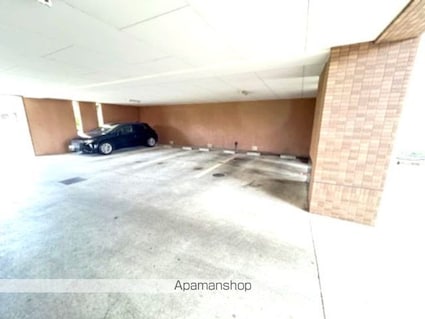 グレイス平島[3LDK/60.07m2]の駐車場