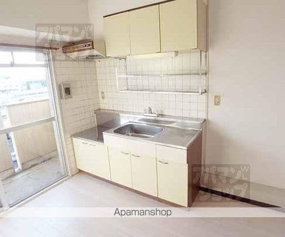 伏水ハイツの内装写真