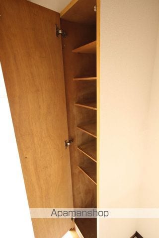 メイプルコート一万城 A・B・C棟の内装写真
