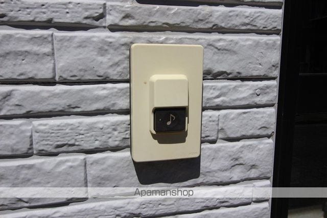 detached 青森県青森市金沢２丁目5-9

地図を見る