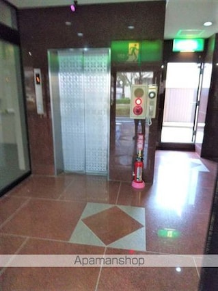 和歌山県和歌山市新中通２丁目[1K/33.89m2]の共用部2