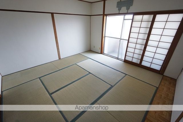 三和住宅第10マンションの内装写真