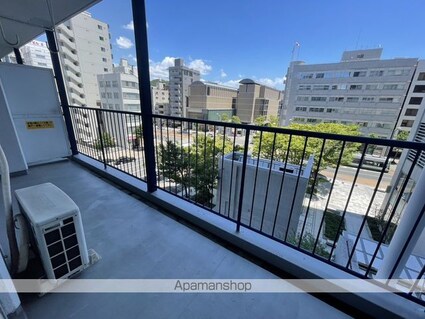 広島県広島市中区上八丁堀[2DK/47.6m2]のバルコニー