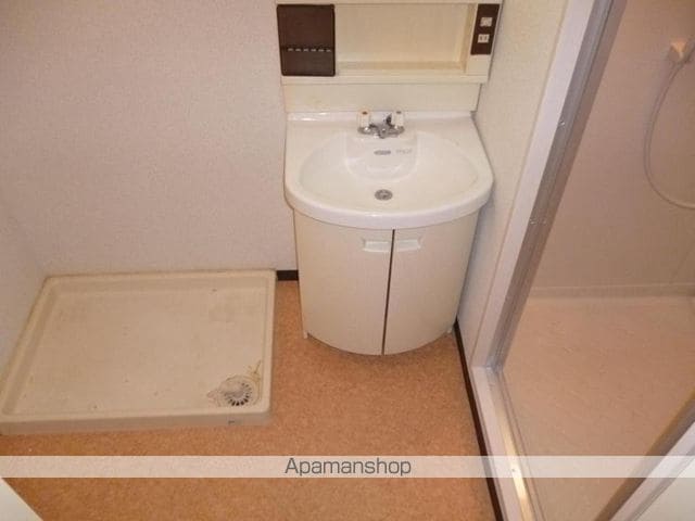 グローリーハイツ上野口の内装写真