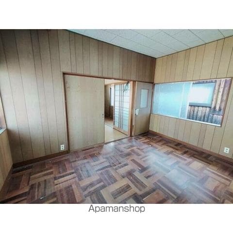 観音寺市天神町二丁目のお家の内装写真