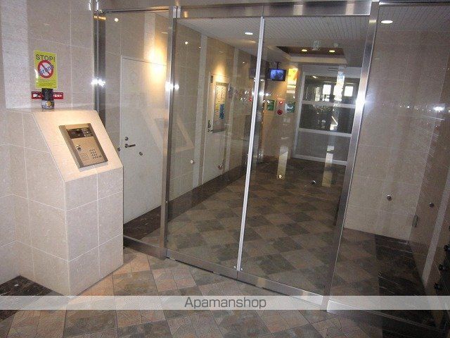 WENS東心斎橋の玄関写真